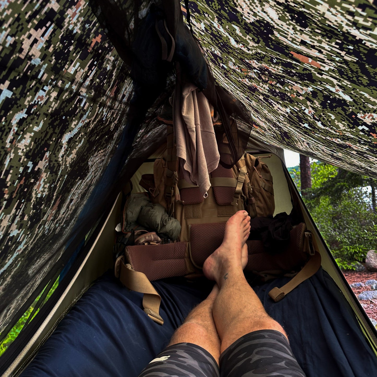 Lay-Flat Hammock Tent with Rainfly & Mosquito Net – Elevated 1-Person Camping Shelter